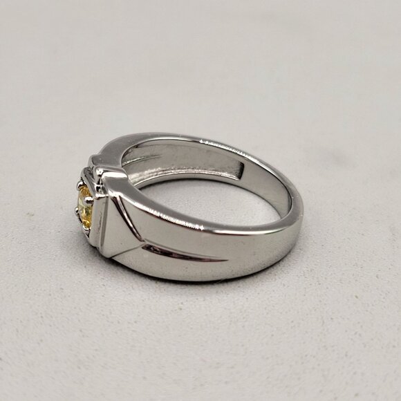 Womens Silver Tone Ring With Yellow Faceted Square Stone Size 7 - Picture 5 of 7